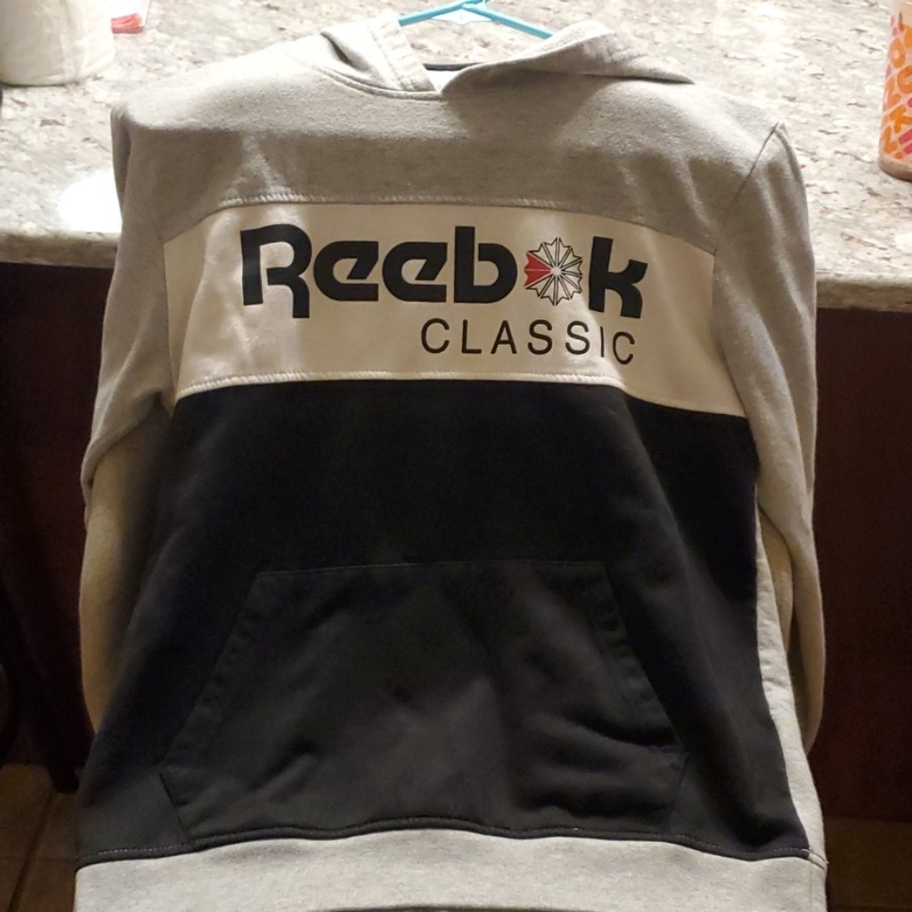 Kids large Reebok hoodie great shape